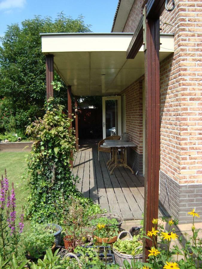 Vakantiehuis Petrarca Putten Kültér fotó
